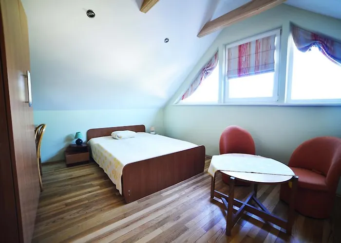 Birutes Гостевой дом 3*